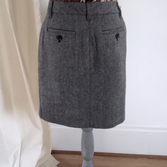 Eddie Bauer Classic Wool Blend Light Gray Skirt - Picture 10 of 15